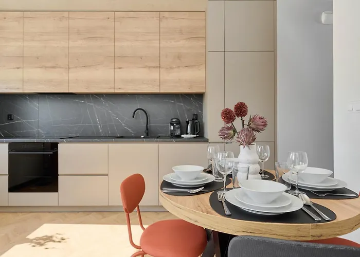 Apartmán Fresh & Stylish In With Parking & Balcony By Renters *