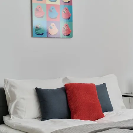 Fresh & Stylish In With Parking & Balcony By Renters Apartamento *