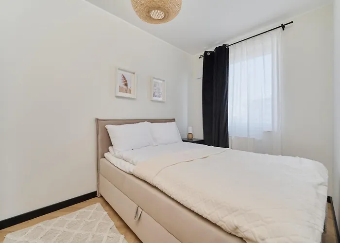 Fresh & Stylish In With Parking & Balcony By Renters Διαμέρισμα Πόζναν