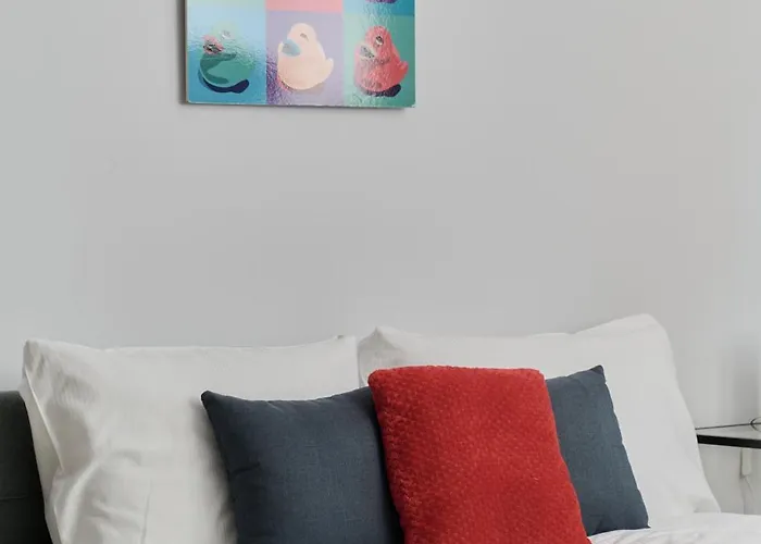 Fresh & Stylish In With Parking & Balcony By Renters Διαμέρισμα *